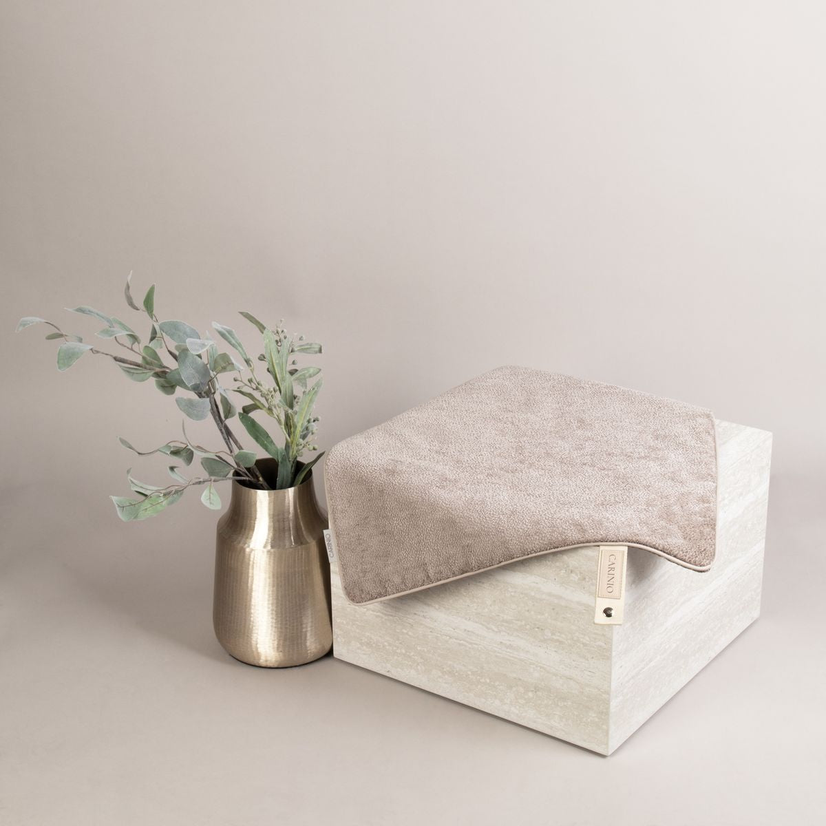 CARINIO NAP – Handgefertigter Komfort & elegantes Design