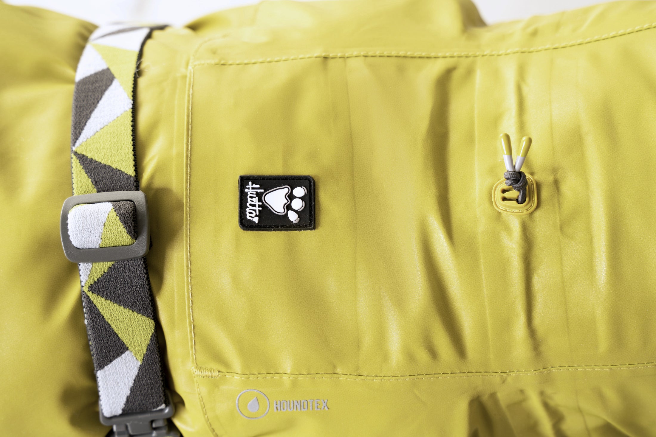 Hurtta Regenmantel Mudventure Coat ECO