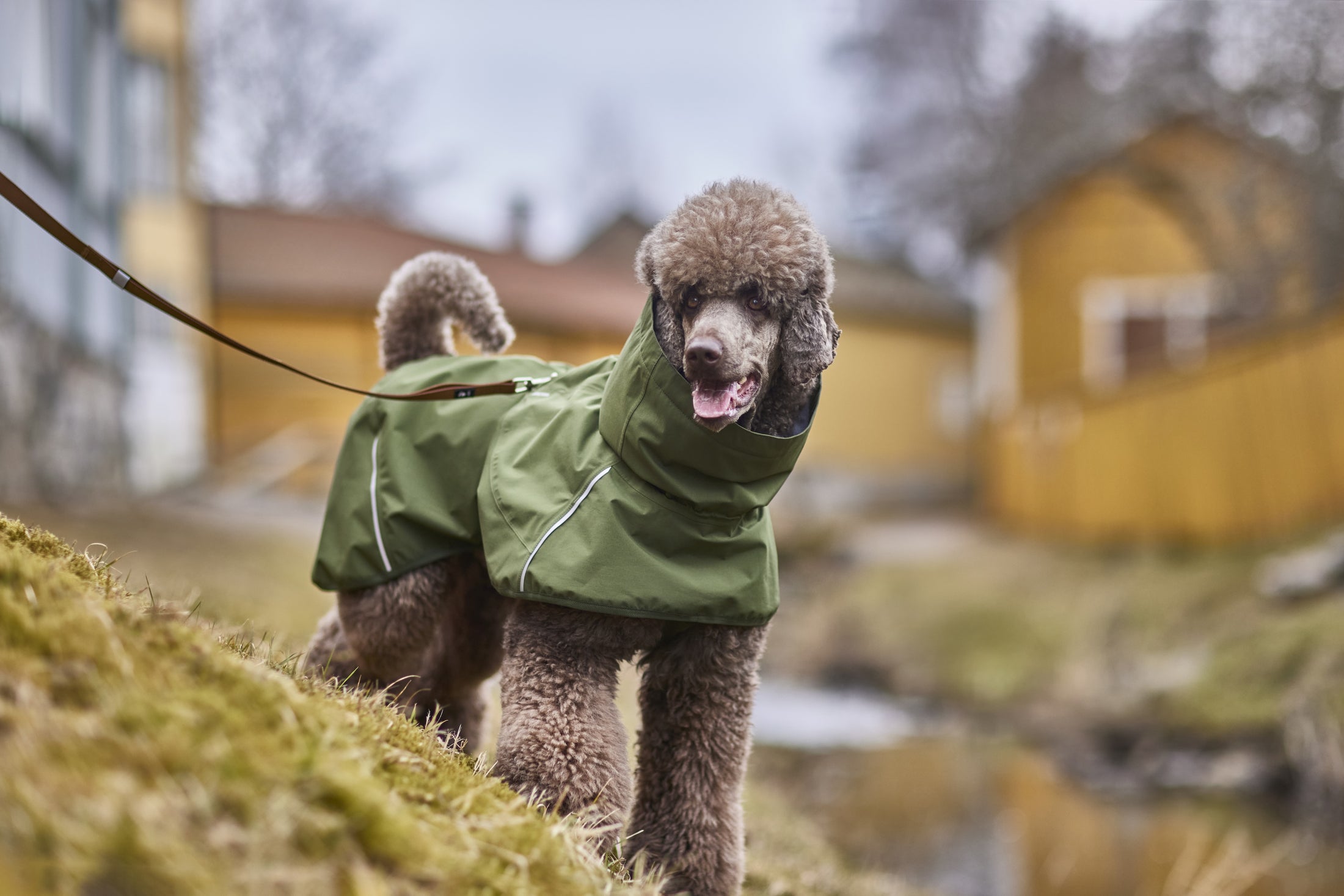Hurtta Regenmantel Mudventure Coat ECO