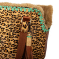Bild in Galerie-Betrachter laden, Dog with a Mission Hundetragetasche „Leopard Lily“ – Leder, stilvoll & komfortabel (bis zu 8 kg)
