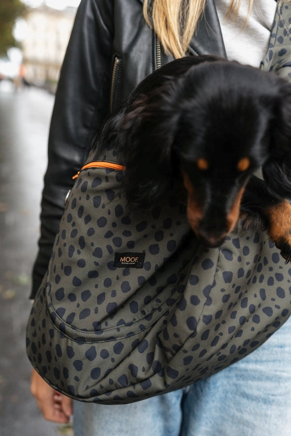 MOOF. Barcelona Le Loop Jungle – stilvolle Hundetragetasche für kleine Hunde