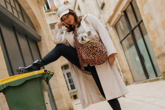Hundebeutel-Tragetasche von MOOF Barcelona in WILD Leopardenmuster für kleine Hunde bis 4 und 8 KG