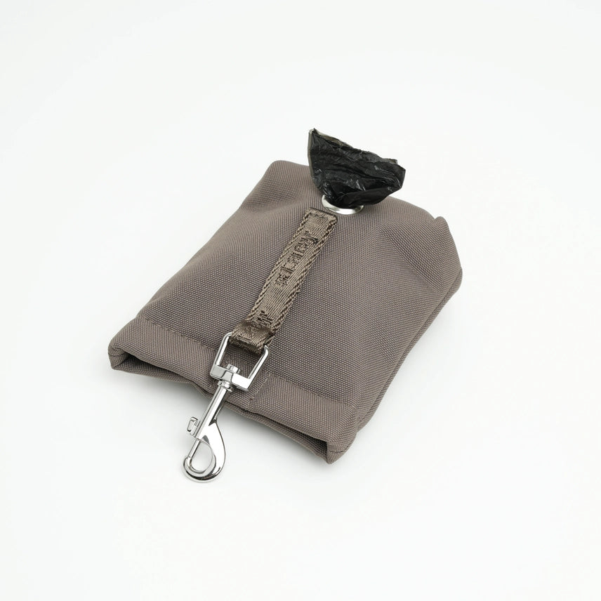 Elma Active Leckerli-Tasche mit Kotbeutelhalter | Taupe