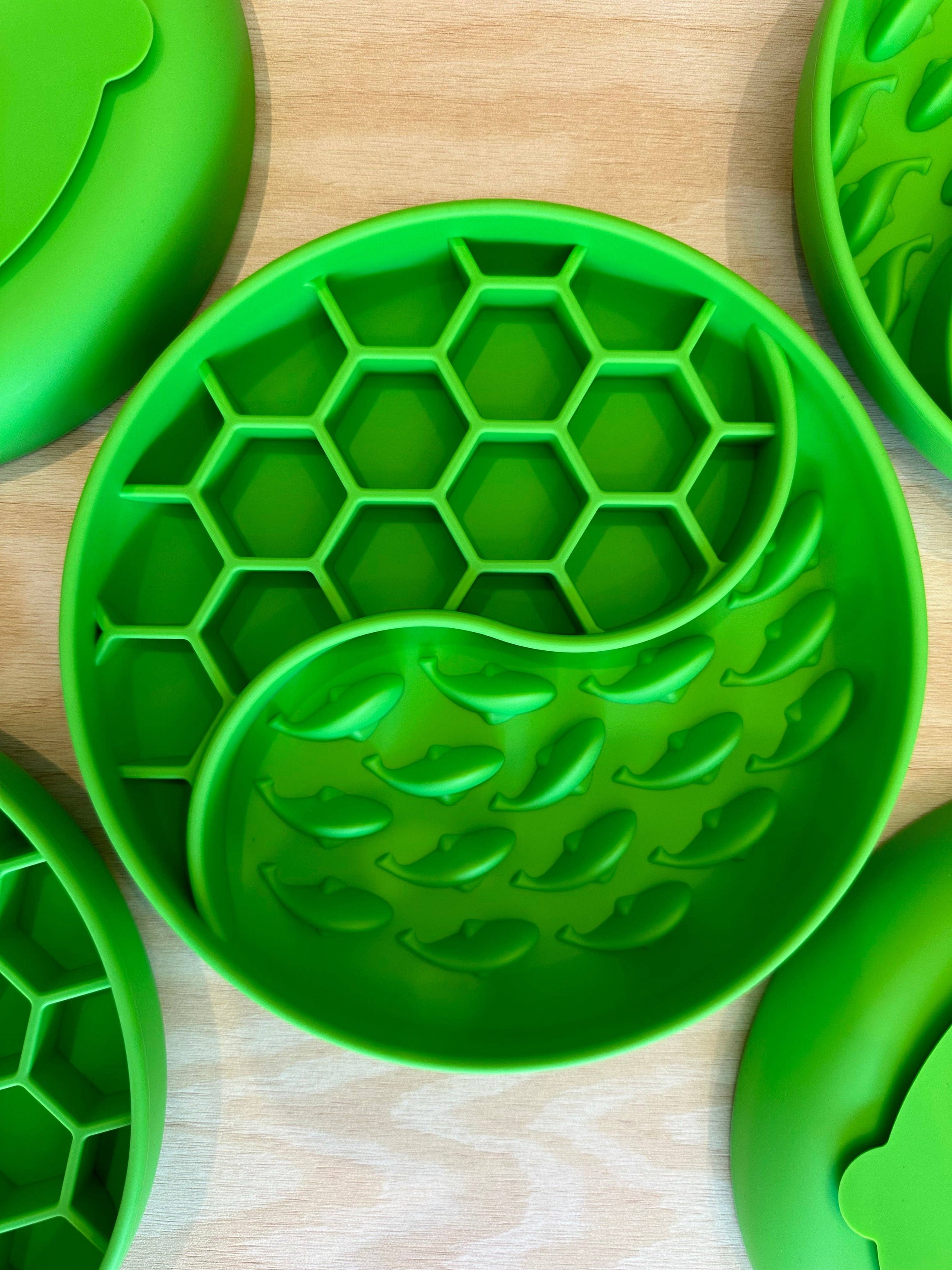 Ocean Anti-Schling Matte für Hunde in grün