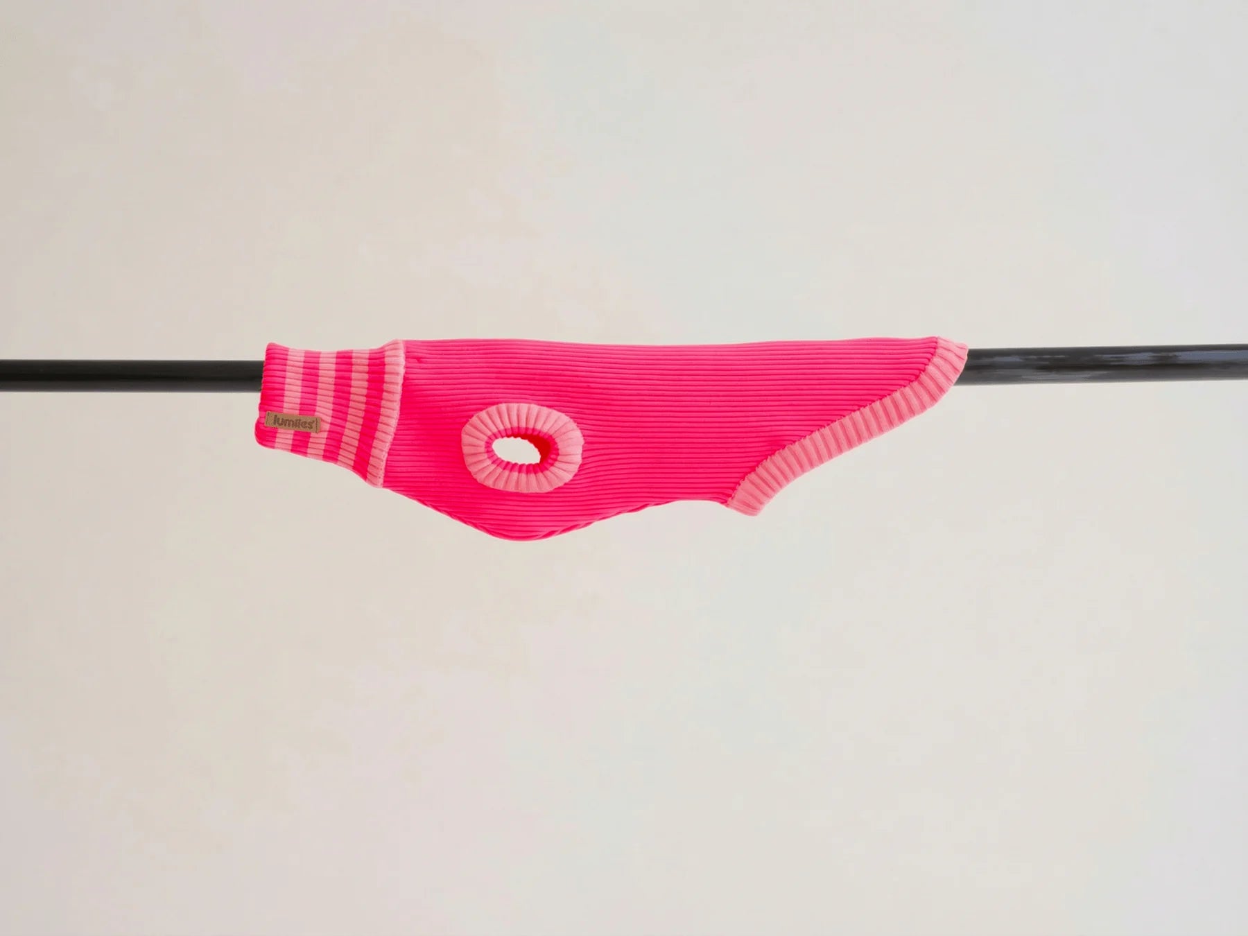 THE GLOW JUMPER von LUMIIES® 1.0 - HOCHELASTISCHER NEON HUNDEPULLOVER